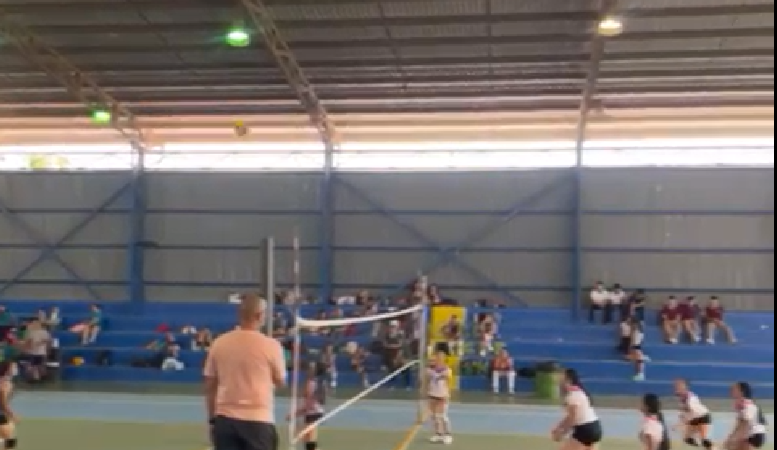 CTP de Ulloa participa en la Eliminatoria Circuital de Voleibol Femenino Categoría D de los Juegos Deportivos Estudiantiles MEP»