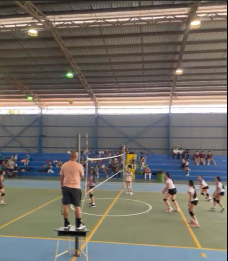 CTP de Ulloa participa en la Eliminatoria Circuital de Voleibol Femenino Categoría D de los Juegos Deportivos Estudiantiles MEP»